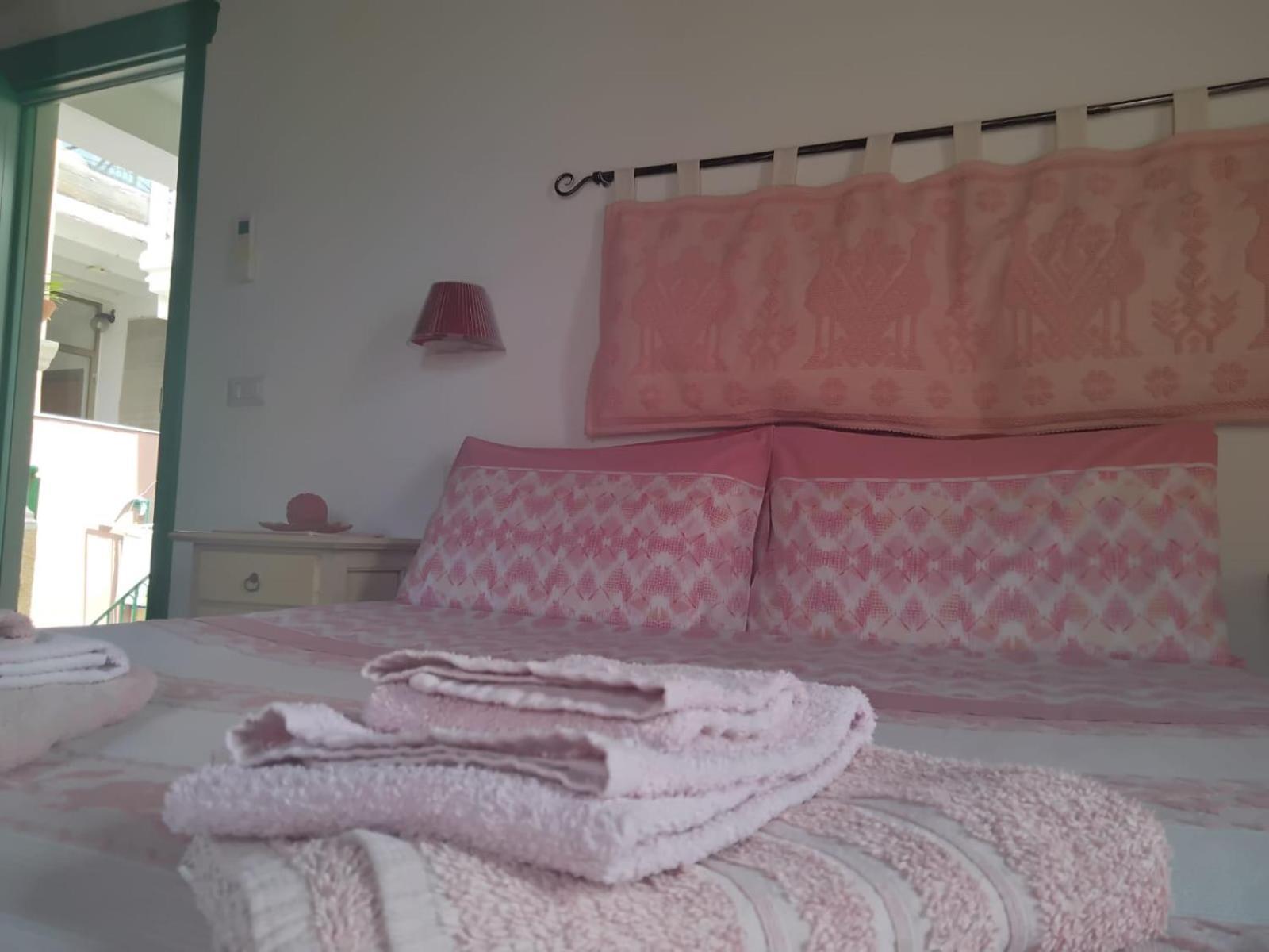B&B Guest House Il Porto Vecchio Stintino Exterior foto