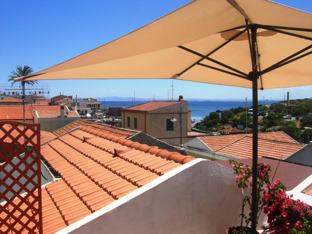 B&B Guest House Il Porto Vecchio Stintino Exterior foto